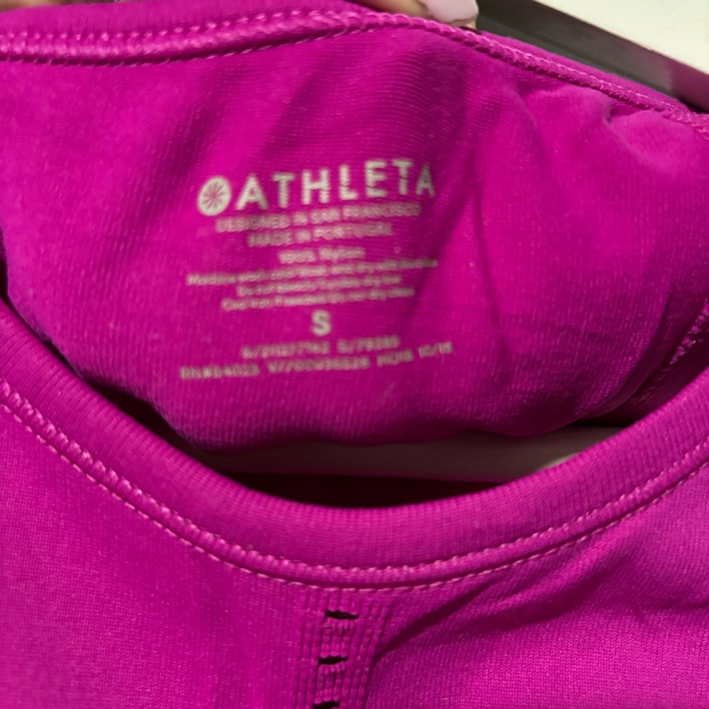 Athleta Foothill Tank Magenta Size Small - Picture 6 of 6